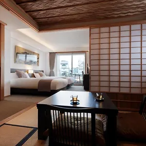 Rinn Gion Hanatouro **** Kyoto
